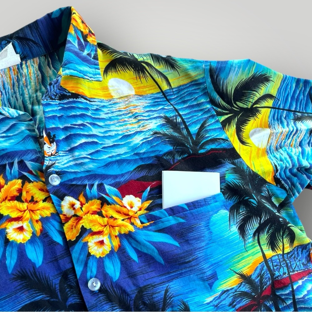 Royal Creations Hawaii Hawaiian Aloha Shirt with Palm Tree and Ocean Print - Picture 5 of 9